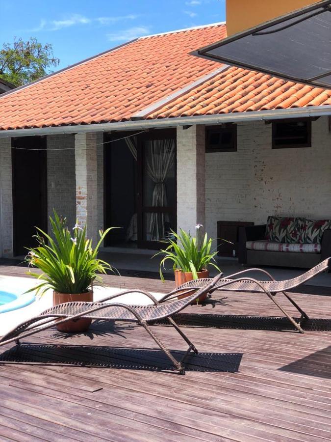 Linda Casa Com Piscina Em Bombinhas, Espaco Inteiro Εξωτερικό φωτογραφία