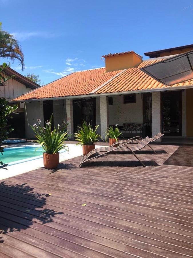 Linda Casa Com Piscina Em Bombinhas, Espaco Inteiro Εξωτερικό φωτογραφία