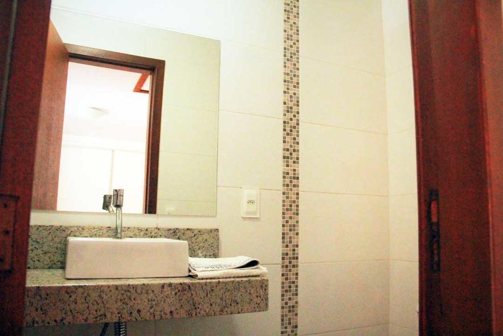 Linda Casa Com Piscina Em Bombinhas, Espaco Inteiro Εξωτερικό φωτογραφία